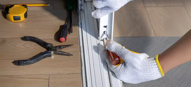 Sliding Glass Door Repair in Bartow